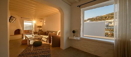 Cova Mykonos Suites