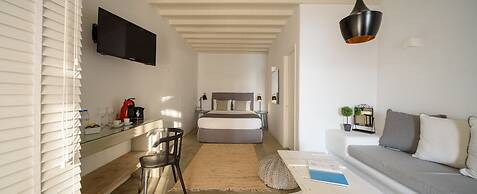 Cova Mykonos Suites