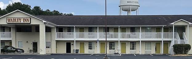 Wadley Inn