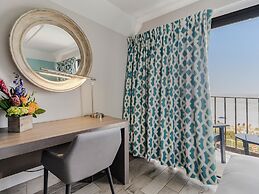 Crystal Coast Oceanfront Hotel