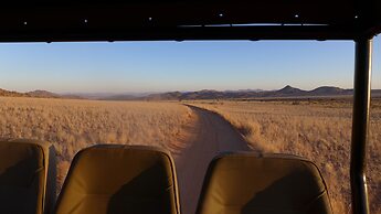 Sandfontein Lodge & Nature Reserve