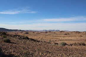 Sandfontein Lodge & Nature Reserve