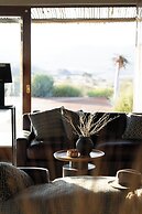 Sandfontein Lodge & Nature Reserve