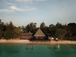 The Reef Dive Resort