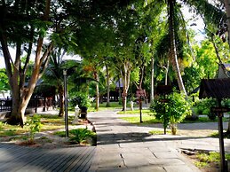 The Reef Dive Resort