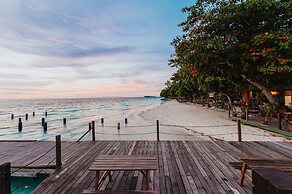 The Reef Dive Resort