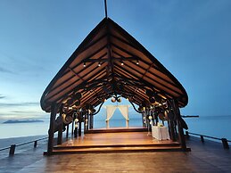 The Reef Dive Resort