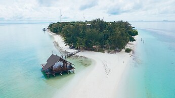 The Reef Dive Resort