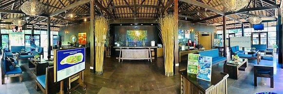 The Reef Dive Resort