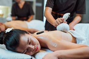 The Reef Dive Resort