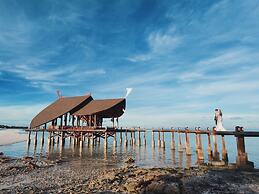 The Reef Dive Resort