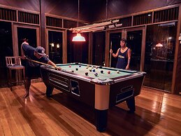 The Reef Dive Resort