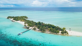 The Reef Dive Resort