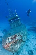 The Reef Dive Resort