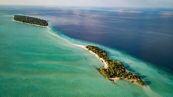 The Reef Dive Resort