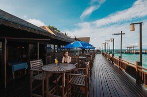 The Reef Dive Resort