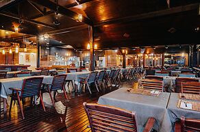 The Reef Dive Resort