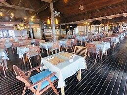 The Reef Dive Resort