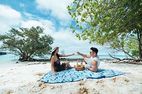 The Reef Dive Resort