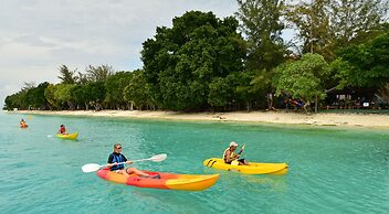 The Reef Dive Resort
