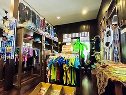 The Reef Dive Resort