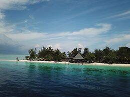 The Reef Dive Resort