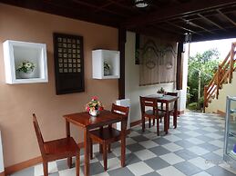 Royal Paradise Guesthouse