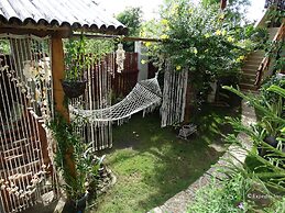 Royal Paradise Guesthouse