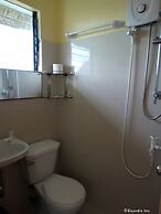 Royal Paradise Guesthouse