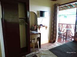 Royal Paradise Guesthouse