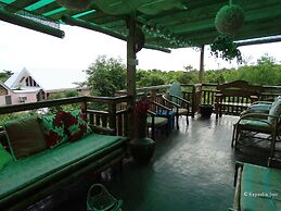 Royal Paradise Guesthouse