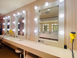 Heybear Capsule Hotel