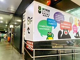 Heybear Capsule Hotel