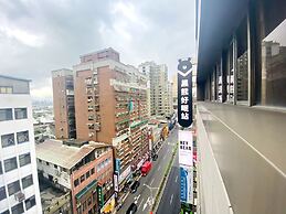 Heybear Capsule Hotel