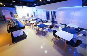 Galaxia Business Hotel