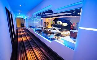 Galaxia Business Hotel