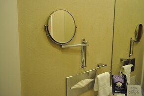 HOTEL WOO - Adults Only