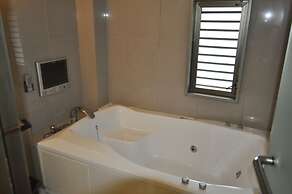 HOTEL WOO - Adults Only