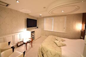 HOTEL WOO - Adults Only