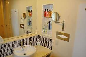 HOTEL WOO - Adults Only