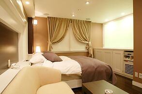 HOTEL WOO - Adults Only