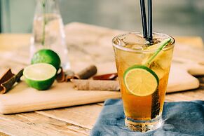 Fusion Suites Saigon