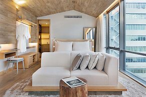 Fusion Suites Saigon