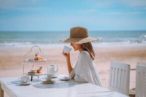 Chaolao Tosang Beach Hotel