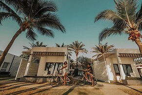 Chaolao Tosang Beach Hotel