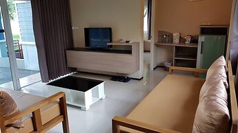 Chaolao Tosang Beach Hotel