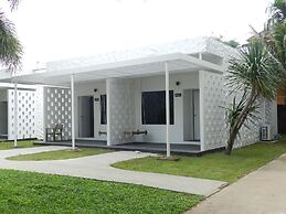 Chaolao Tosang Beach Hotel