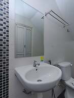 Super OYO 596 The Vintage Hotel