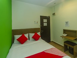 Super OYO 596 The Vintage Hotel