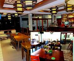 London Beach Resort and Hotel